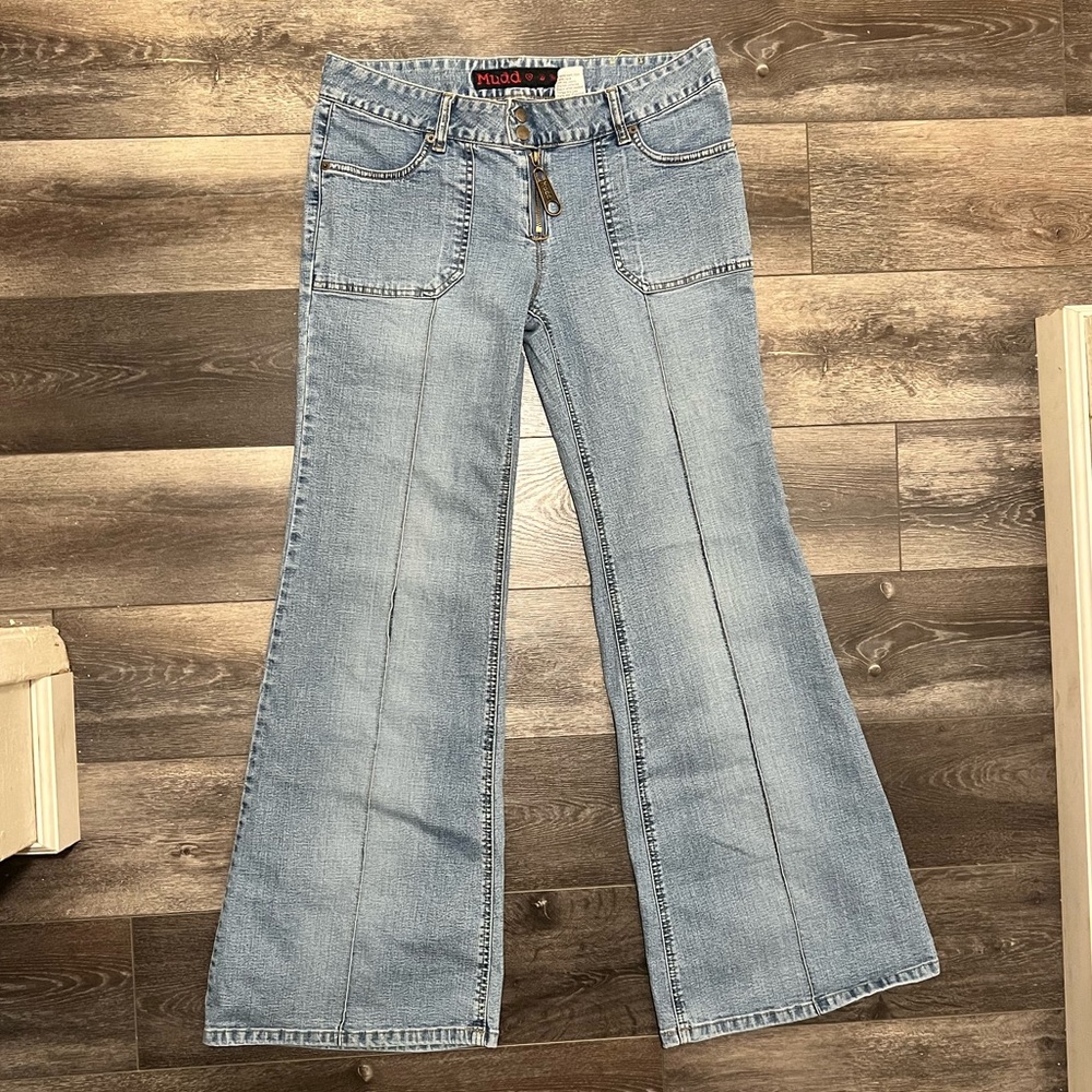 🚫SOLD🚫 Vintage Y2K Mudd Low Rise Wide Flare Jeans - Picture 1 of 4